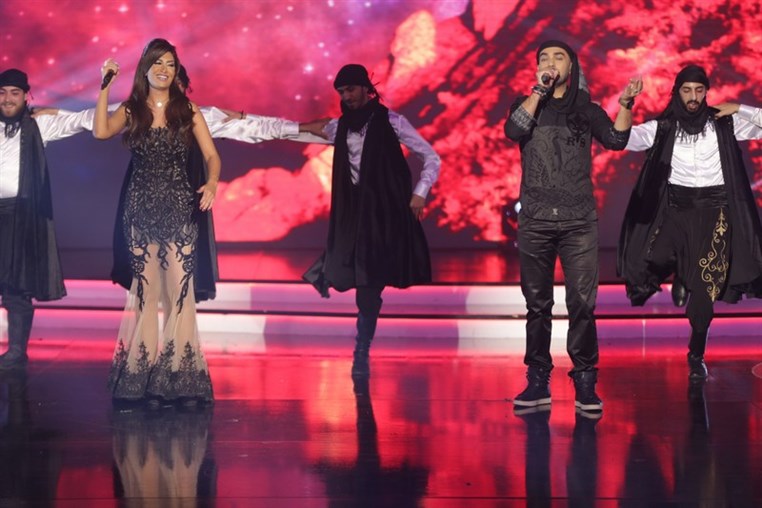 Celebrity Duets Episode 10